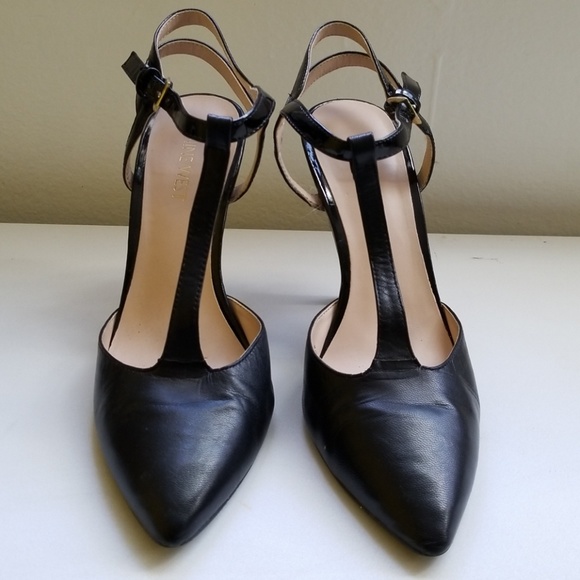 Nine West Shoes - Nine West T-strap heels size 7